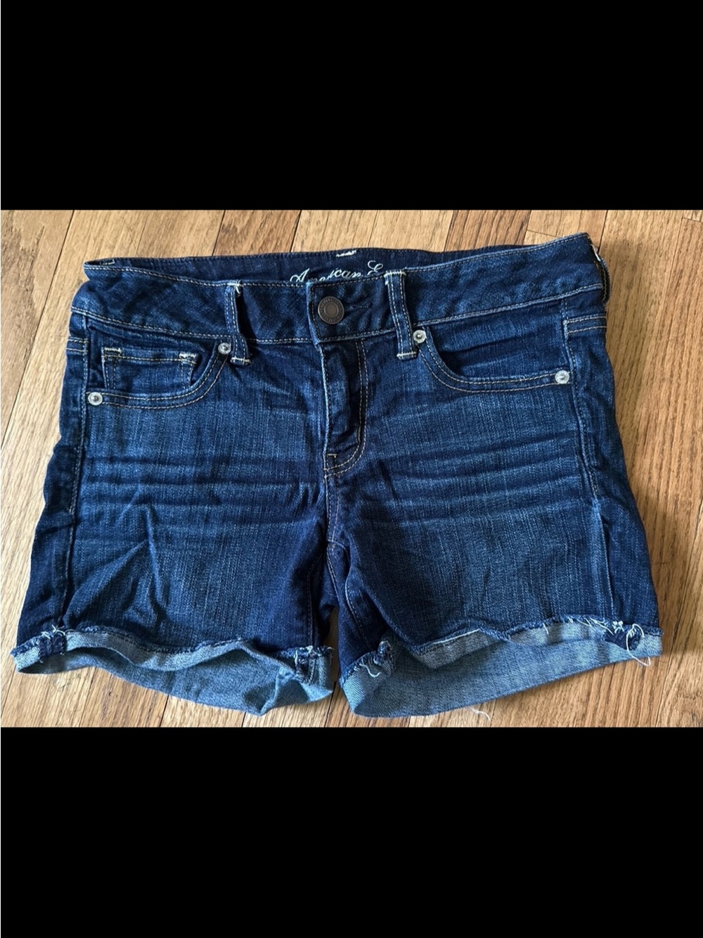 Women’s American Eagle Stretch Denim Shorts~Size 8